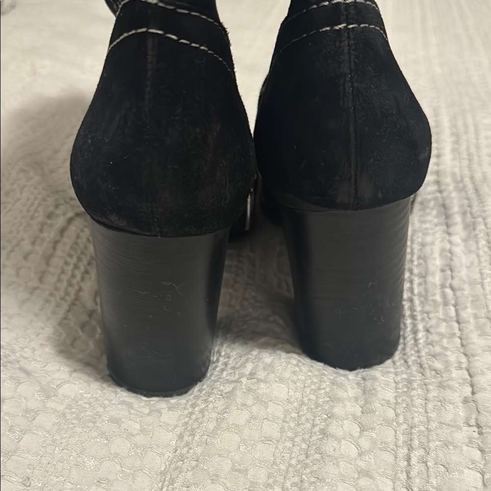 Vintage Enzo Angiolini Suede Boots. 9. Excellent condition! Very comfortable!! - Picture 4 of 8